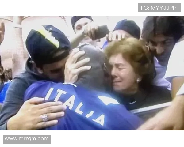 足球巨星亲临助力粉丝实现梦想与激情共舞的感人故事 足球巨星亲临助力粉丝实现梦想与激情共舞的感人故事